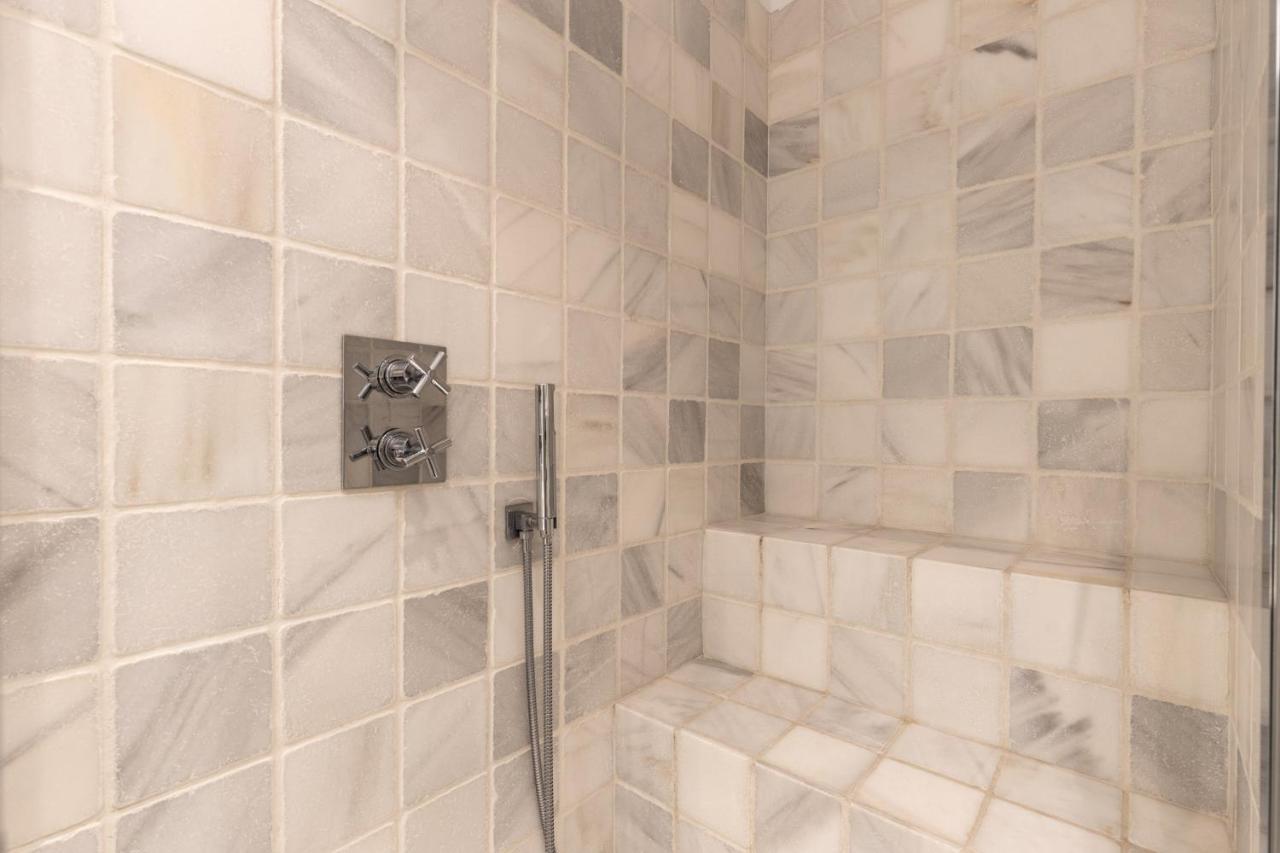 Precioso y Céntrico Apartamento Gran Capitán 5 Granada Esterno foto